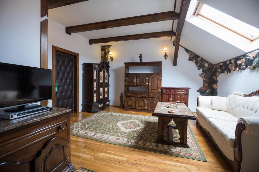 Hunter Prince Castle Hotel Турда Екстериор снимка