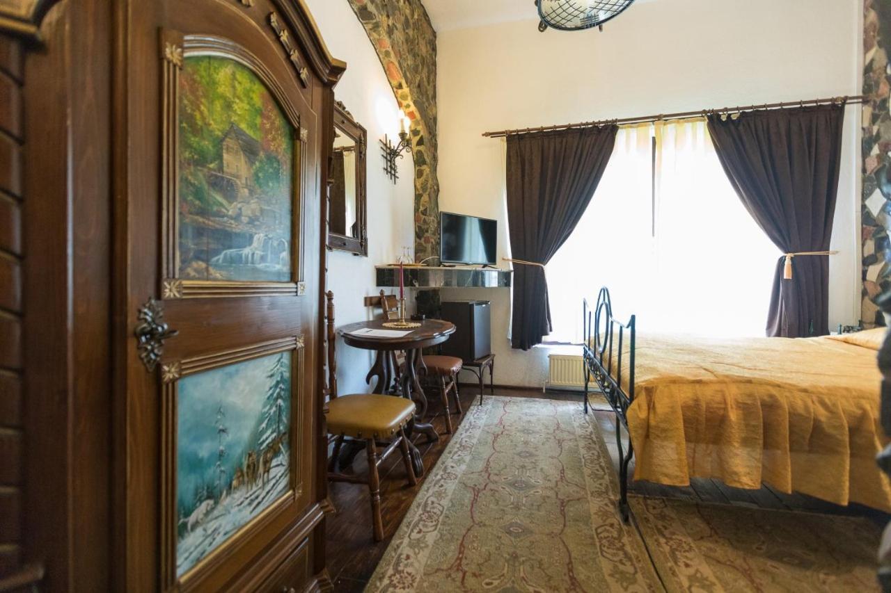 Hunter Prince Castle Hotel Турда Екстериор снимка