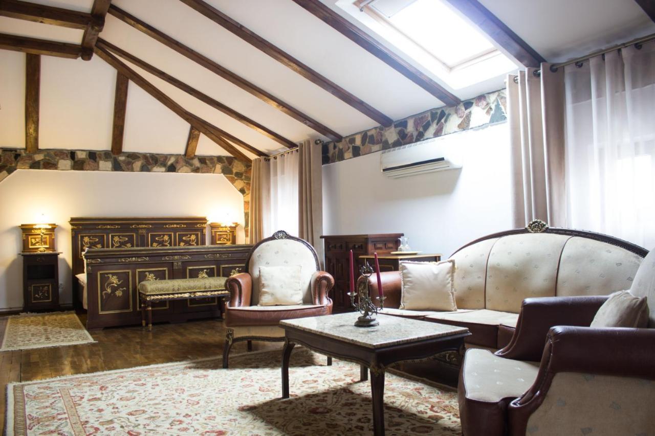 Hunter Prince Castle Hotel Турда Екстериор снимка